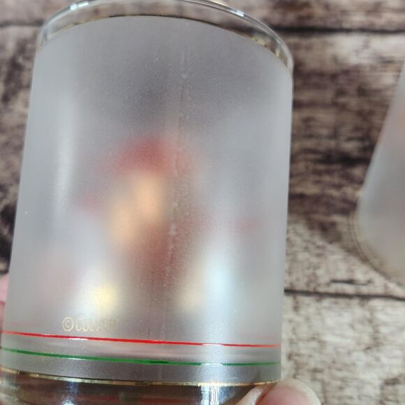 Culver Christmas Bear Whisky Glasses Set 2 Teddy 22K Gold Lowball Barware VTG - Picture 5 of 9